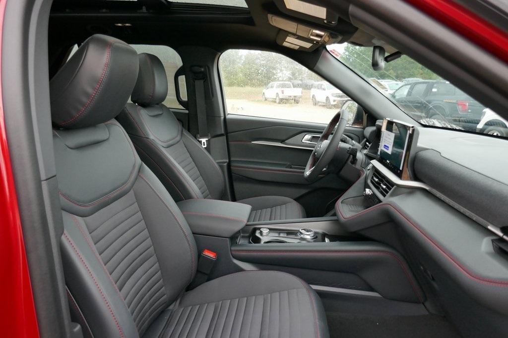 new 2025 Ford Explorer car, priced at $45,248