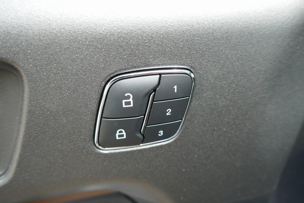 new 2025 Ford Bronco Sport car, priced at $35,898