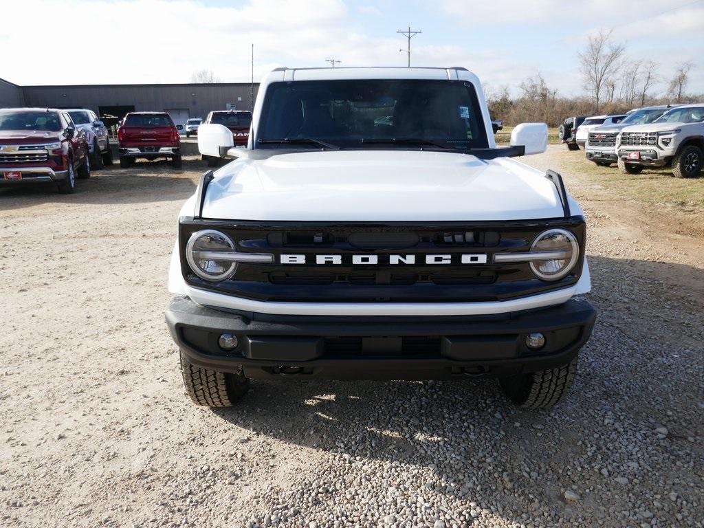 new 2025 Ford Bronco car, priced at $47,179