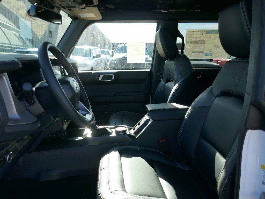 new 2025 Ford Bronco car, priced at $49,923