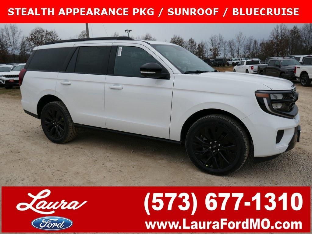 new 2025 Ford Expedition car, priced at $74,821