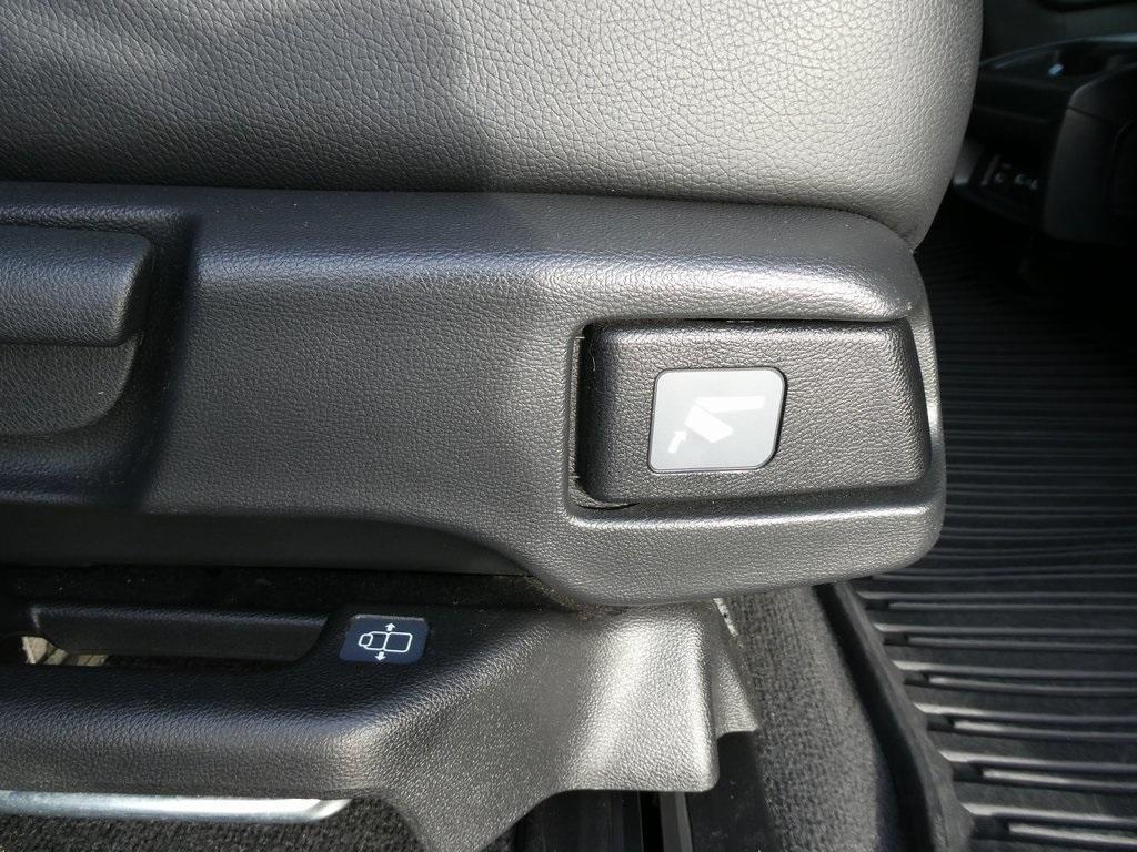 used 2024 Honda Odyssey car, priced at $37,995