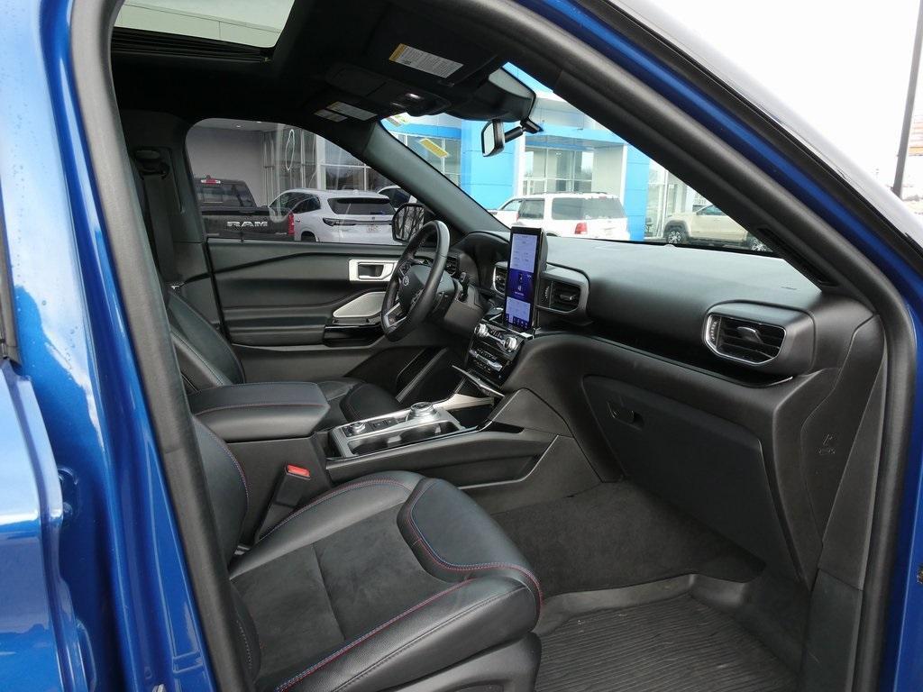 used 2022 Ford Explorer car, priced at $36,995