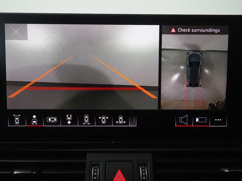 Audi Q5 view 34