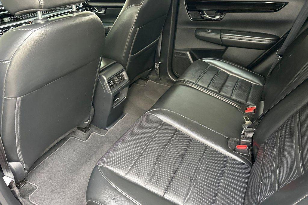 used 2025 Honda CR-V car, priced at $32,988