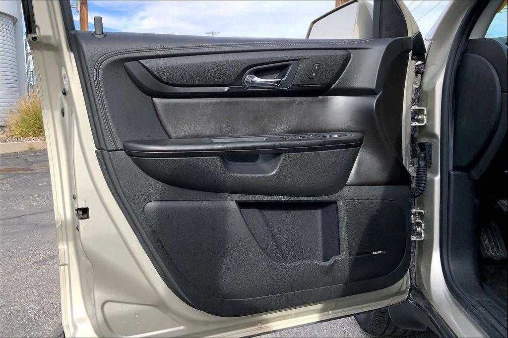 used 2017 Chevrolet Traverse car, priced at $13,891