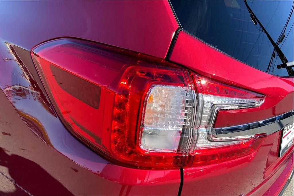 new 2026 Subaru Ascent car, priced at $50,305