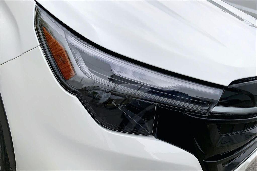 new 2026 Subaru Forester Hybrid car, priced at $44,327