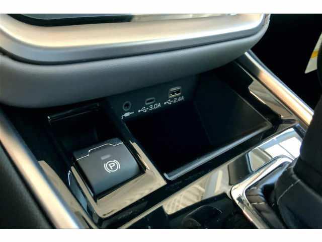 new 2025 Subaru Legacy car, priced at $33,658