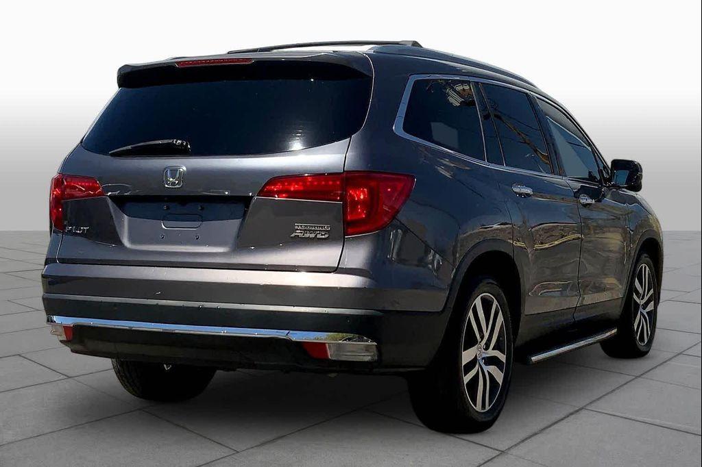 used 2016 Honda Pilot car, priced at $16,491