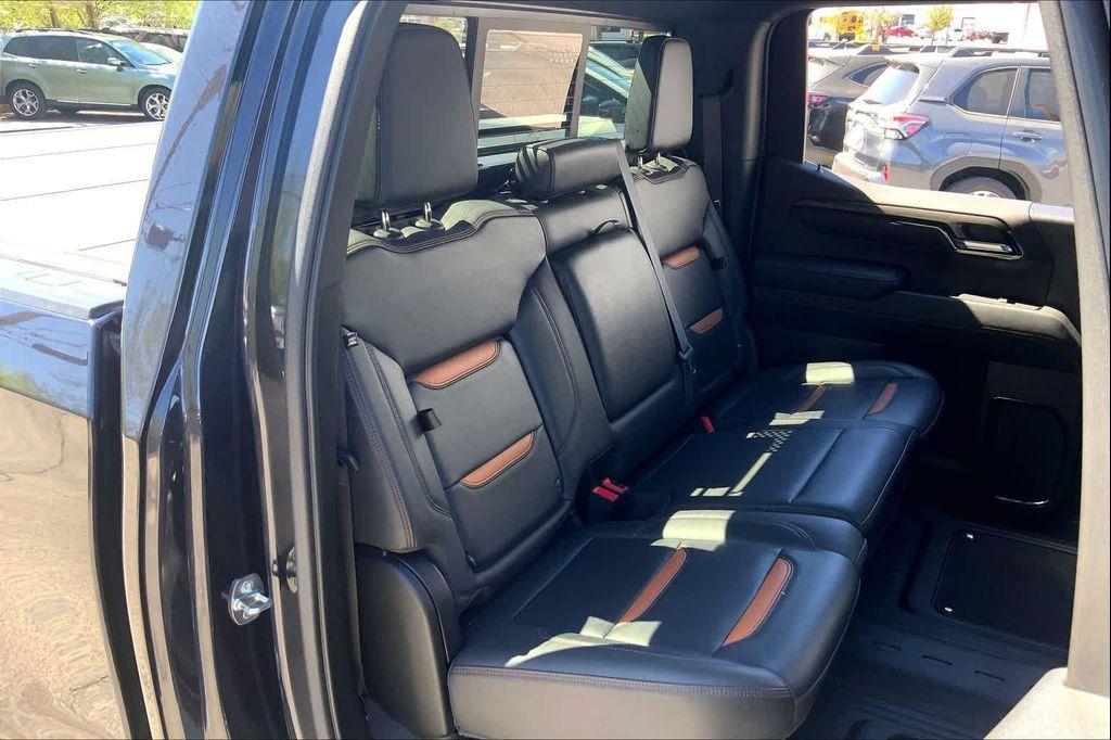 used 2022 GMC Sierra 1500 car, priced at $46,981