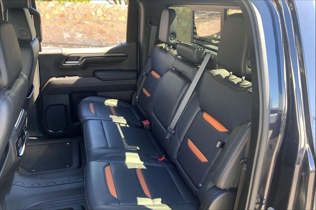 used 2022 GMC Sierra 1500 car, priced at $46,981