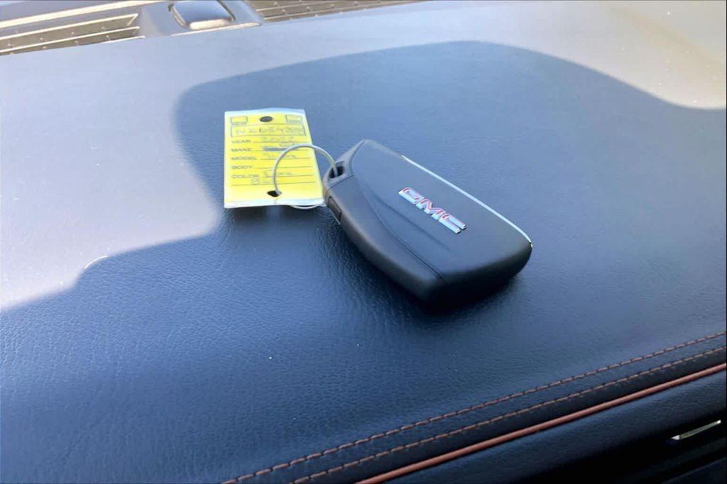 used 2022 GMC Sierra 1500 car, priced at $46,981