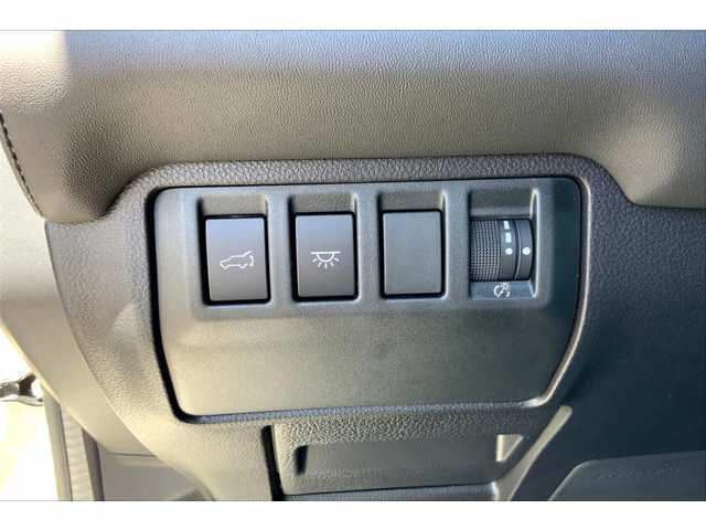 new 2025 Subaru Ascent car, priced at $51,454