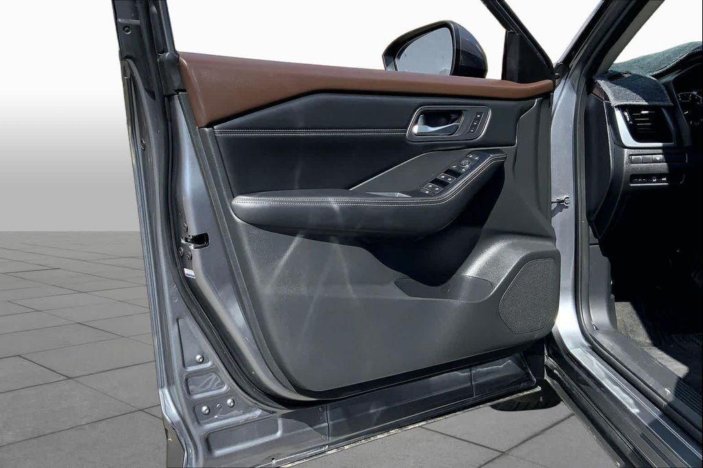used 2023 Nissan Rogue car, priced at $25,981