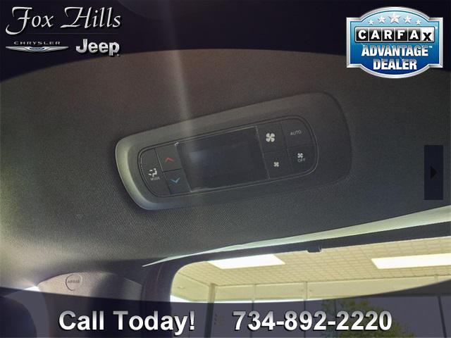 new 2025 Chrysler Pacifica car, priced at $44,761