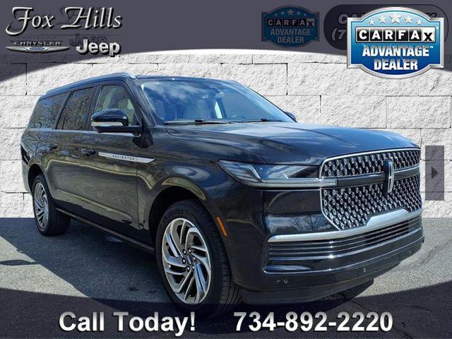 used 2025 Lincoln Navigator car, priced at $84,999