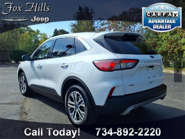 used 2022 Ford Escape car, priced at $15,400