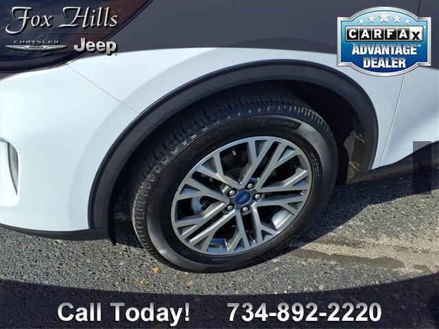 used 2022 Ford Escape car, priced at $15,400