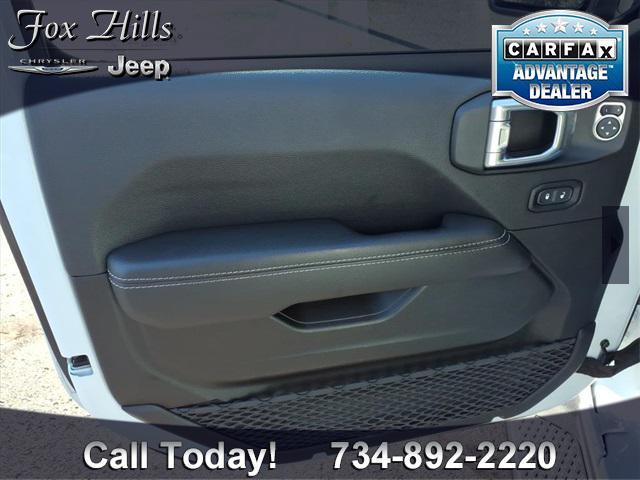 used 2021 Jeep Gladiator car, priced at $25,995