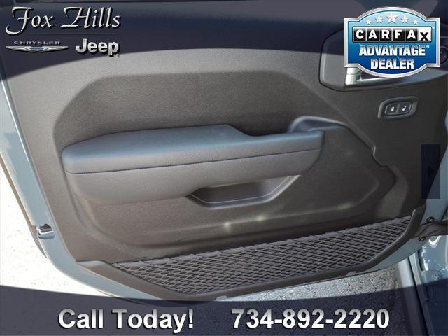 new 2025 Jeep Gladiator car, priced at $51,117