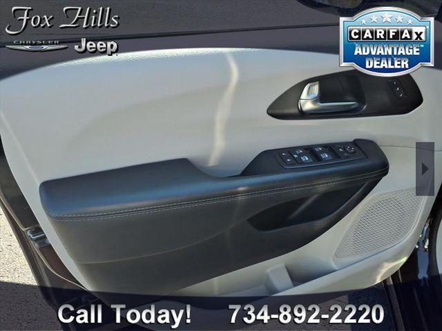 used 2020 Chrysler Pacifica car, priced at $17,999