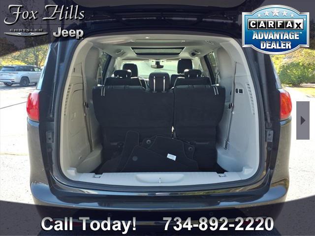 used 2020 Chrysler Pacifica car, priced at $18,400