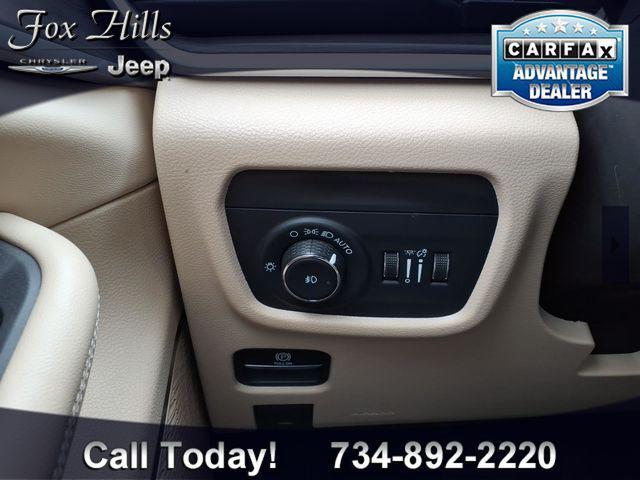 used 2022 Jeep Grand Cherokee car, priced at $28,498