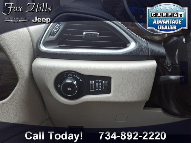 used 2023 Chrysler Pacifica car, priced at $31,793