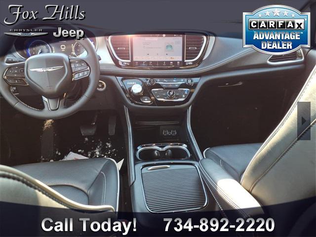 used 2025 Chrysler Pacifica car, priced at $36,500