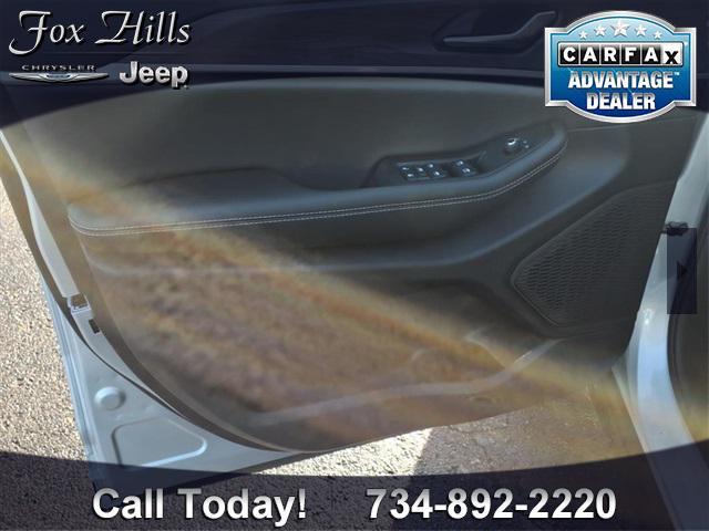 new 2025 Jeep Grand Cherokee car, priced at $52,972