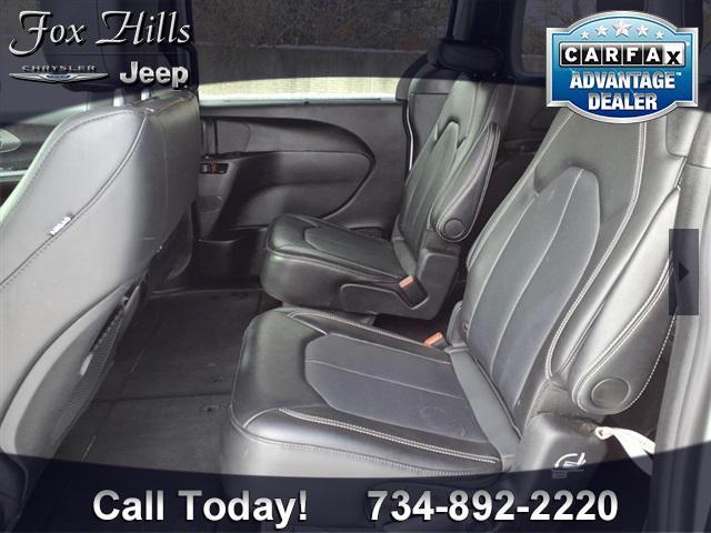 used 2025 Chrysler Pacifica car, priced at $29,994