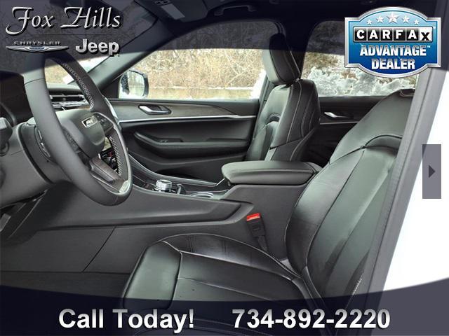 new 2025 Jeep Grand Cherokee L car, priced at $48,872