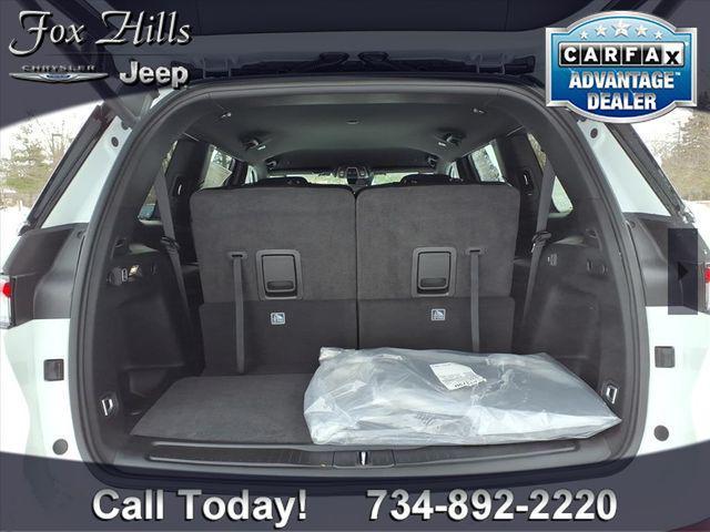 new 2025 Jeep Grand Cherokee L car, priced at $48,872