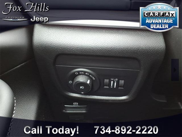 new 2025 Jeep Grand Cherokee car, priced at $50,014