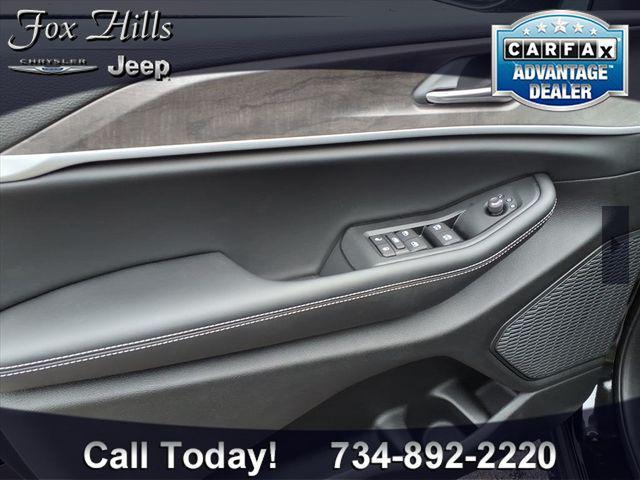 new 2025 Jeep Grand Cherokee car, priced at $50,058