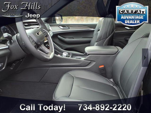 new 2025 Jeep Grand Cherokee car, priced at $50,058