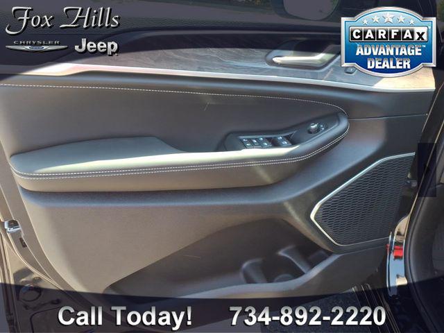 new 2026 Jeep Grand Cherokee L car, priced at $52,881
