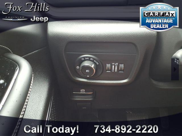 used 2023 Jeep Grand Cherokee car, priced at $36,999