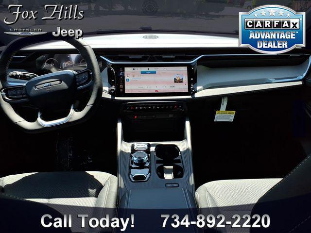 new 2026 Jeep Cherokee car, priced at $38,946