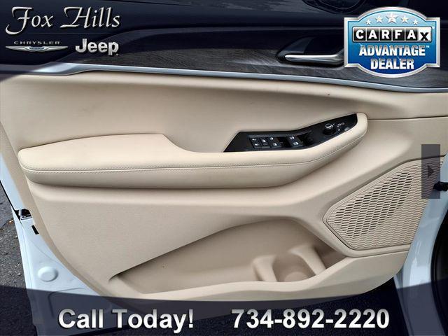 new 2025 Jeep Grand Cherokee car, priced at $50,014
