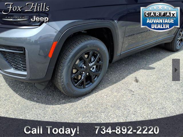 new 2026 Jeep Grand Cherokee car, priced at $46,285