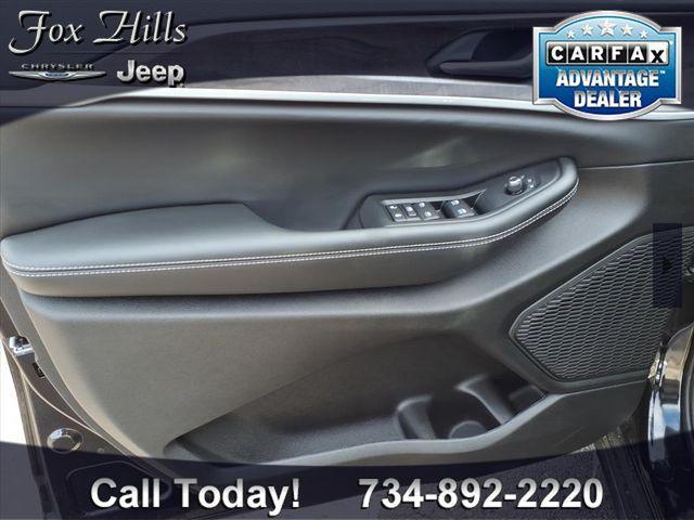 new 2025 Jeep Grand Cherokee L car, priced at $49,382