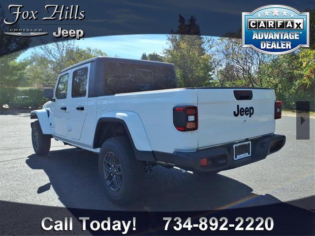 new 2025 Jeep Gladiator car, priced at $45,609