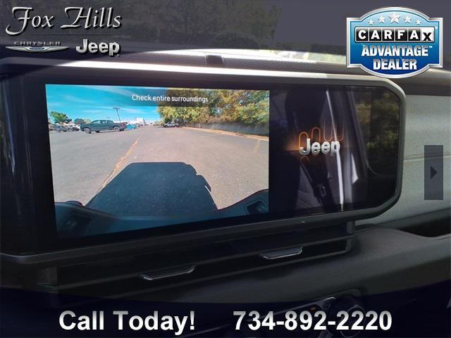 new 2025 Jeep Gladiator car, priced at $45,609