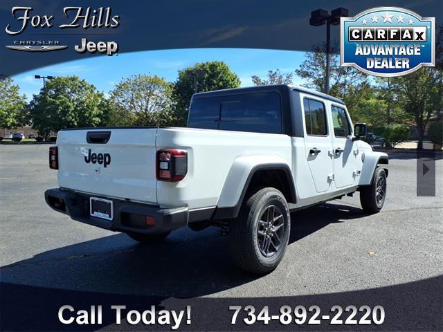 new 2025 Jeep Gladiator car, priced at $45,609