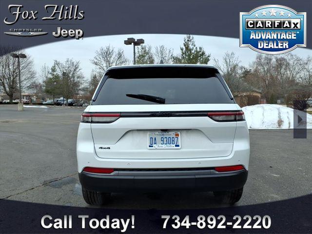 new 2026 Jeep Grand Cherokee car, priced at $44,915