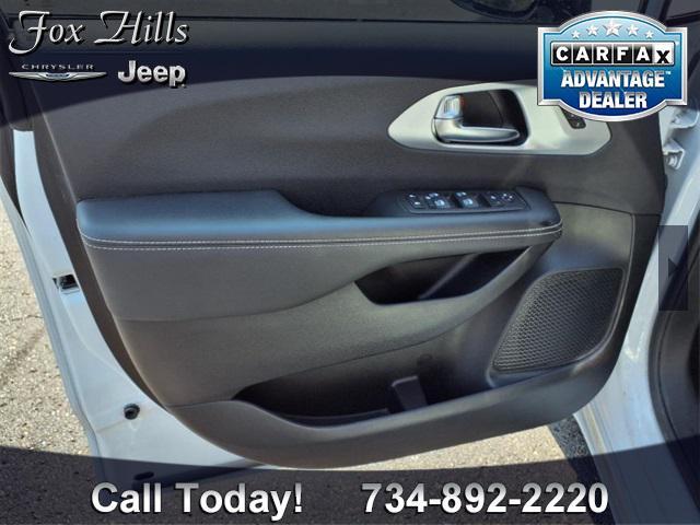 used 2025 Chrysler Pacifica car, priced at $36,400