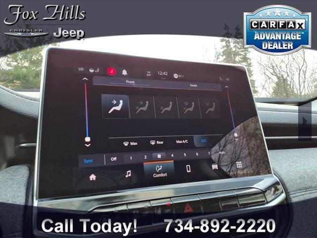 used 2022 Jeep Compass car, priced at $17,065