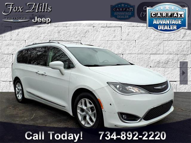 used 2018 Chrysler Pacifica car, priced at $8,799